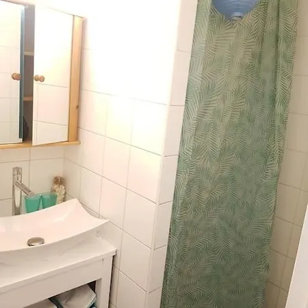 La Detente Porte De Paris Stade De France * Saint-Denis (Seine-Saint-Denis)